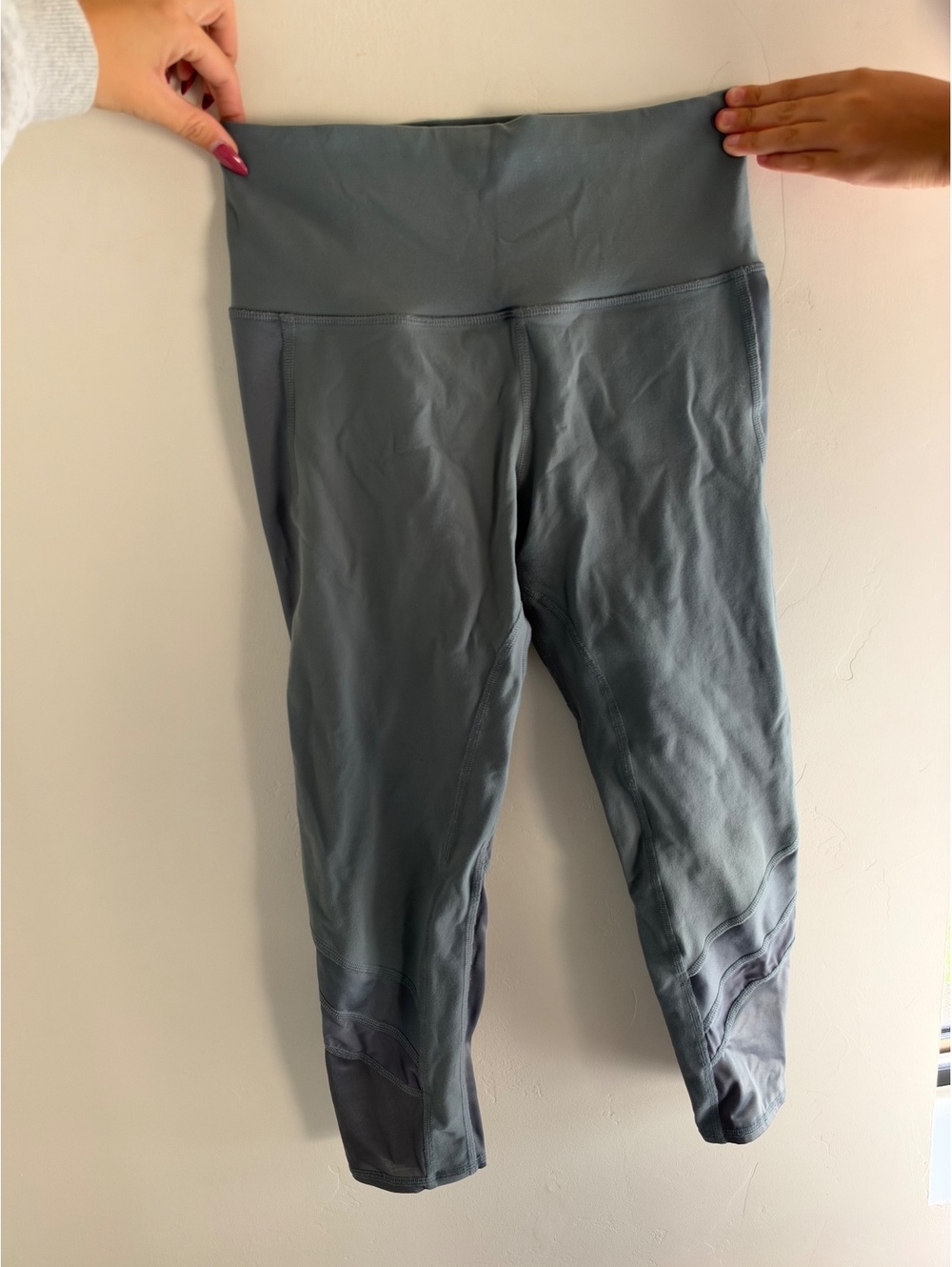 Alo Yoga High Waist Colorblock Cropped Leggings Gray Women’s XS/S Size 2–4
